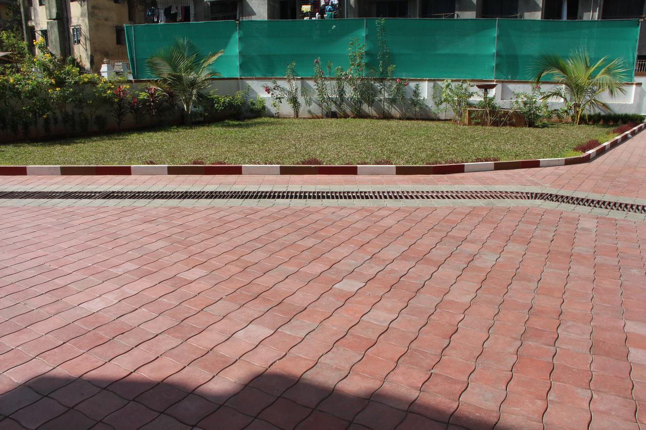 Hira Laxmi Residency Hotel Alībāg Exterior foto